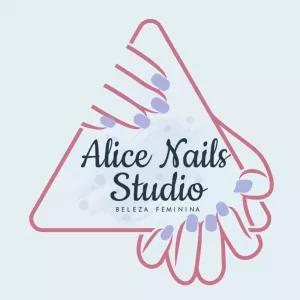 Logo Manicure com Mãos Delicadas para Editar Online
