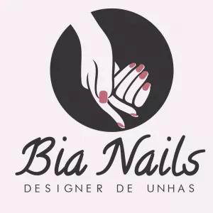 Logo Manicure Elegante com Ícone de Mão para Editar