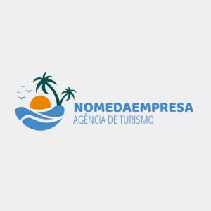 Logo Turismo com Palmeiras e Praia para Editar Online